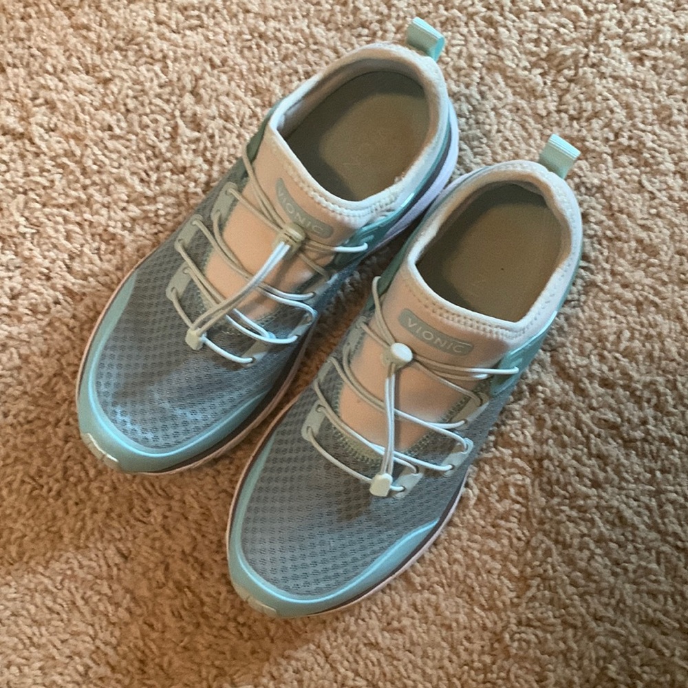 Like new Vionic walking shoes..worn several times